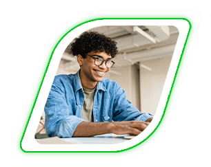 Conteúdo e Criatividade   Realizamos a comunicação visual e identidade de sua marca, a partir de trabalhos criativos com design. Além disso, usamos da mesma criatividade para gerar soluções em conteúdos, para atrair mais clientes e metrificar resultados.